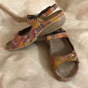 wolky tsunami sandals